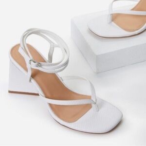 NWT White Heeled Sandals